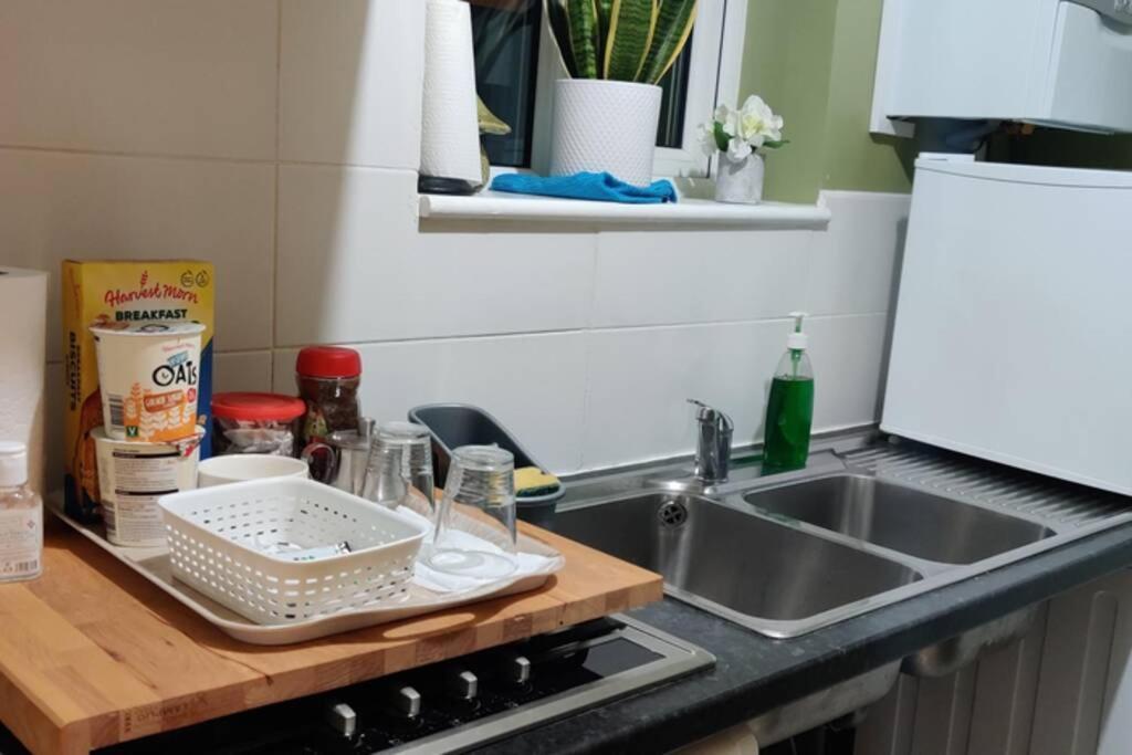 Private Comfortable Guest Suite - 诺丁汉 外观 照片